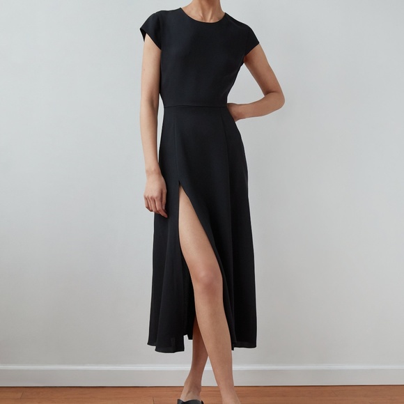 Aritzia Babaton Hamptons Dress - Black Size 0 - Picture 1 of 5